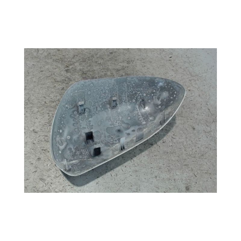 CARENAGE RETROVISEUR EXTERIEUR DROIT DAIHATSU CUORE 03-