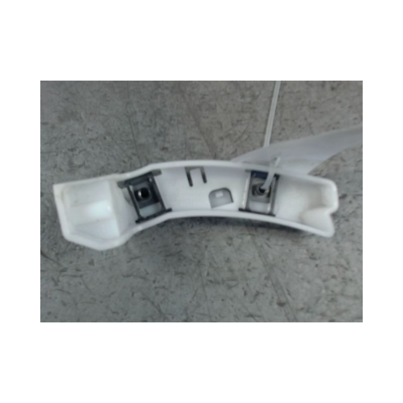 SUPPORT PARE-CHOC AVD PEUGEOT 208