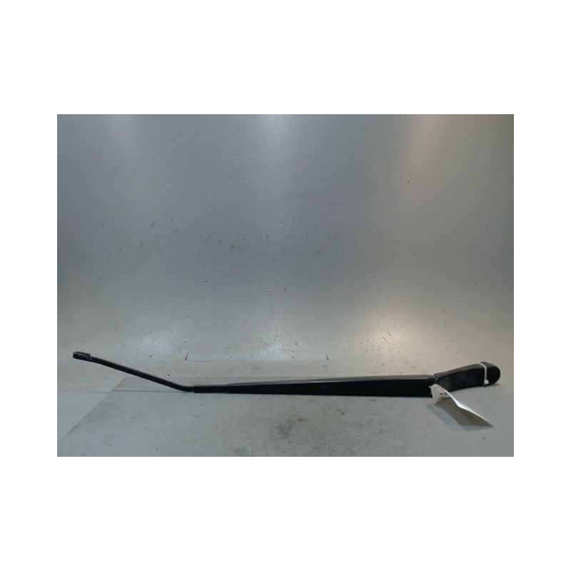 BRAS ESSUIE-GLACE AVANT DROIT NISSAN MICRA
