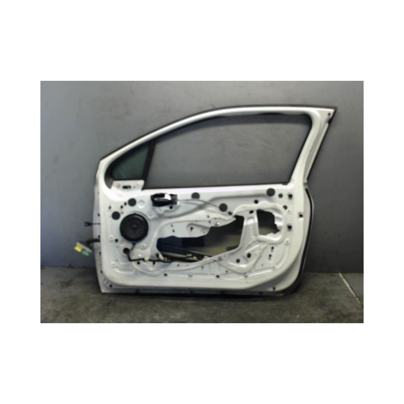 PORTE AVANT DROIT PEUGEOT 208