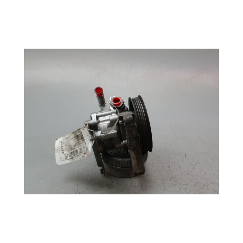 POMPE DIRECTION ASSISTEE LAND ROVER FREELANCER 2003-2006