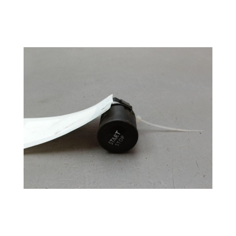 BOUTON DE DEMARRAGE RENAULT CAPTUR Phase 1 2013-...