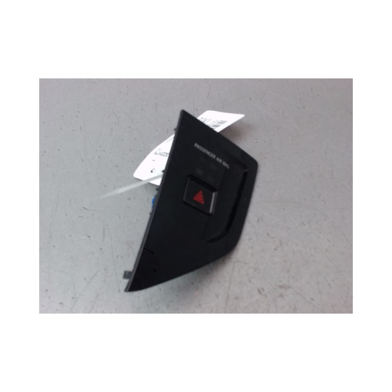 BOUTON DE WARNING VOLKSWAGEN POLO V 2009-...