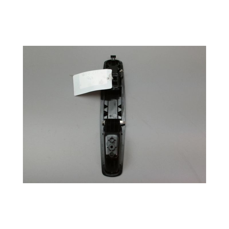 COMMANDE LEVE-GLACE PORTE AVD RENAULT FLUENCE