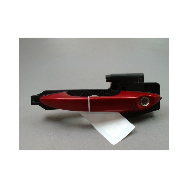 POIGNEE EXTERIEURE PORTE AVANT GAUCHE HYUNDAI I20