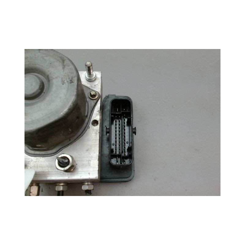 UNITE HYDRAULIQUE ABS NISSAN X-TRAIL