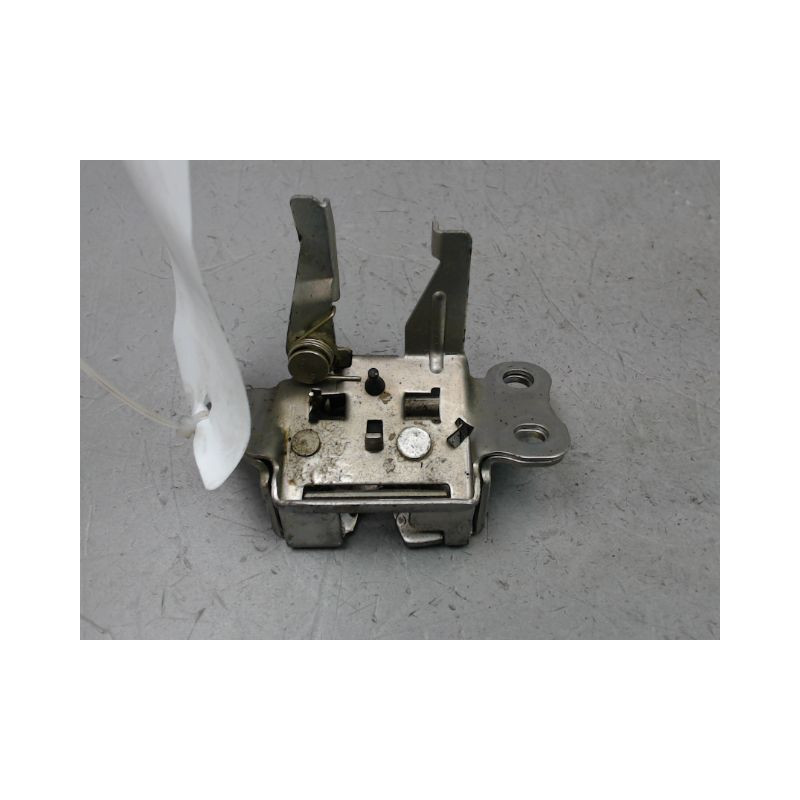 SERRURE HAYON  TOYOTA YARIS I Phase 1 1999-2003