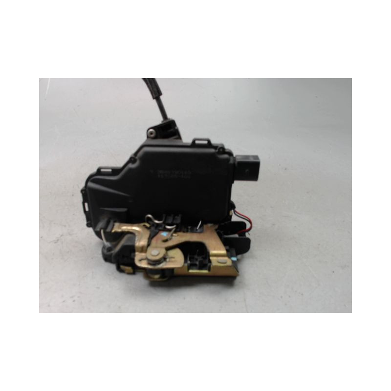 SYSTEME CONDAMNATION ARRIERE DROIT VOLKSWAGEN PASSAT BERL. IV Phase 1 (3B) 1996-2000