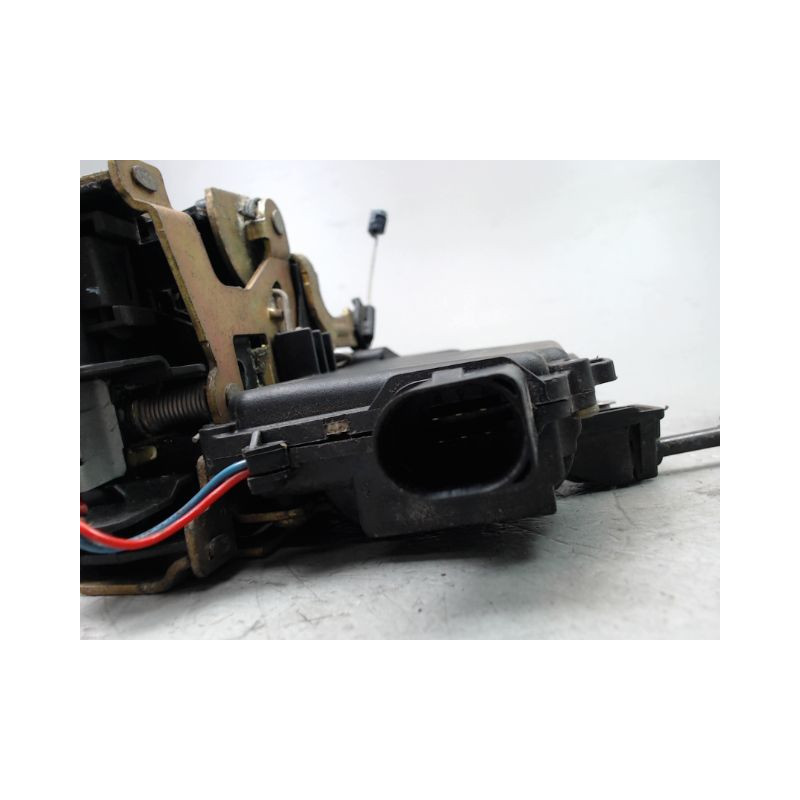 SYSTEME CONDAMNATION ARRIERE DROIT VOLKSWAGEN PASSAT BERL. IV Phase 1 (3B) 1996-2000