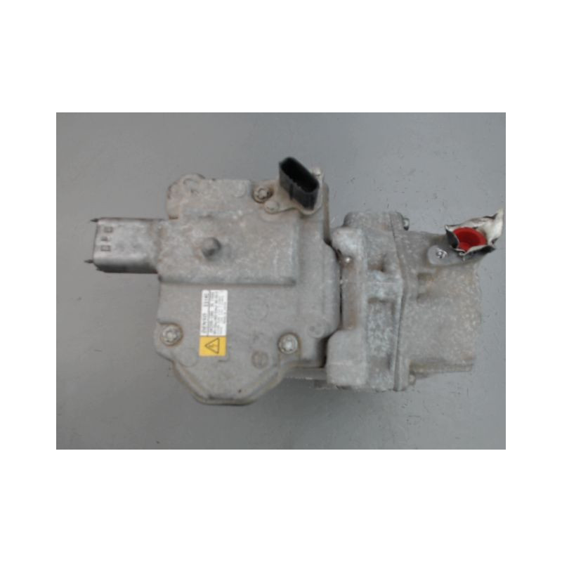 COMPRESSEUR AIR CONDITIONNE TOYOTA YARIS