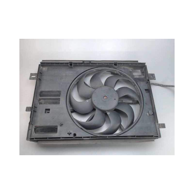 MOTEUR VENTILATEUR RADIATEUR PEUGEOT 308