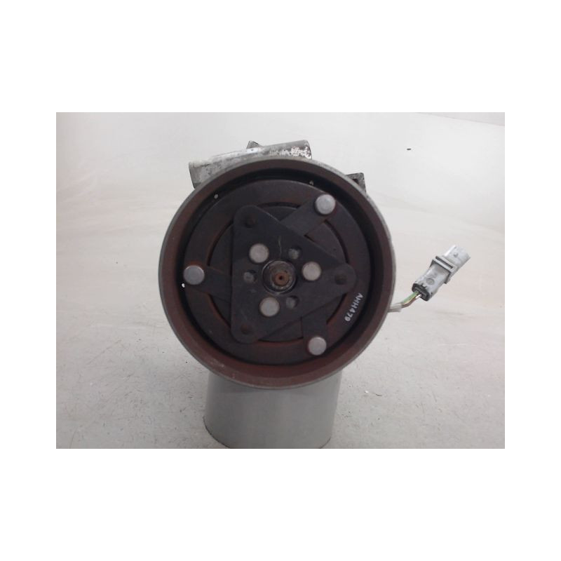 COMPRESSEUR AIR CONDITIONNE NISSAN JUKE
