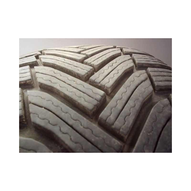 Pneu MICHELIN ALPIN 6 215 60 17 100 H