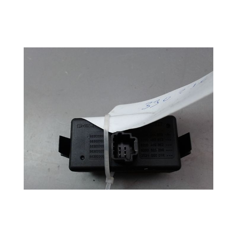 BOUTON DE WARNING RENAULT CLIO III Phase 2 2009-2014