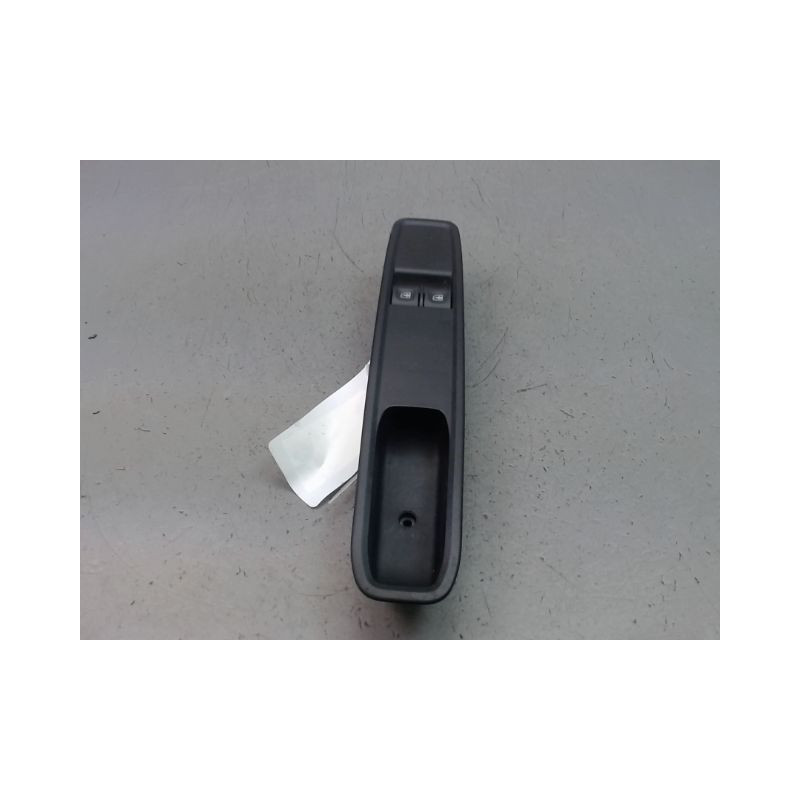 COMMANDE LEVE-GLACE PORTE AVG DACIA SANDERO 2008-