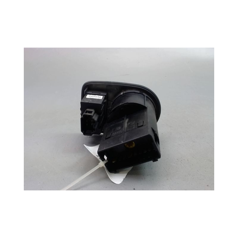INTERIEUR COMMANDE PHARES SEAT IBIZA IV Phase 2 (6J) 2012-...