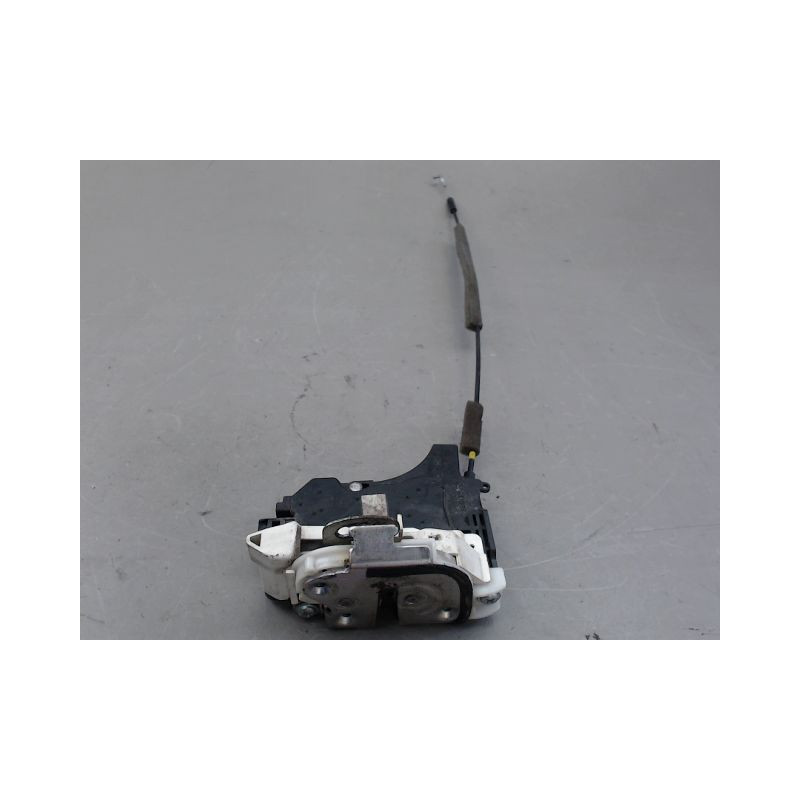 SYSTEME CONDAMNATION AVANT GAUCHE MITSUBISHI L200