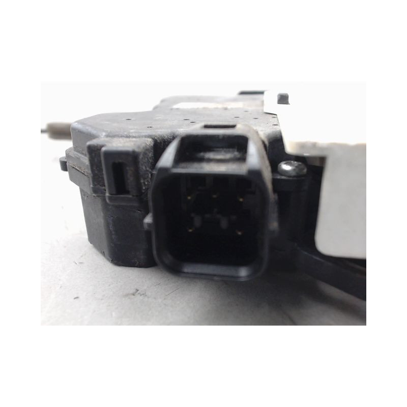 SYSTEME CONDAMNATION AVANT GAUCHE MITSUBISHI L200