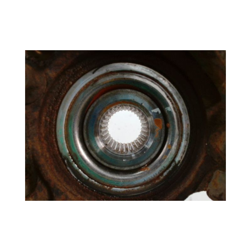 PIVOT AVANT DROIT MITSUBISHI L200
