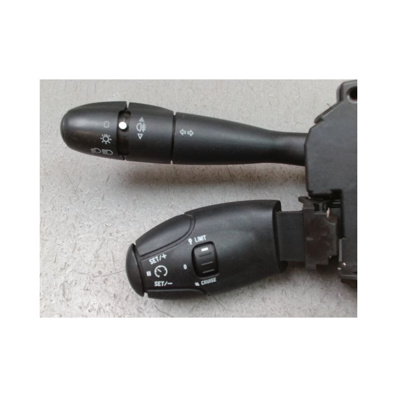 BLOC COMMODOS PEUGEOT 307 Phase 2 2005-2007