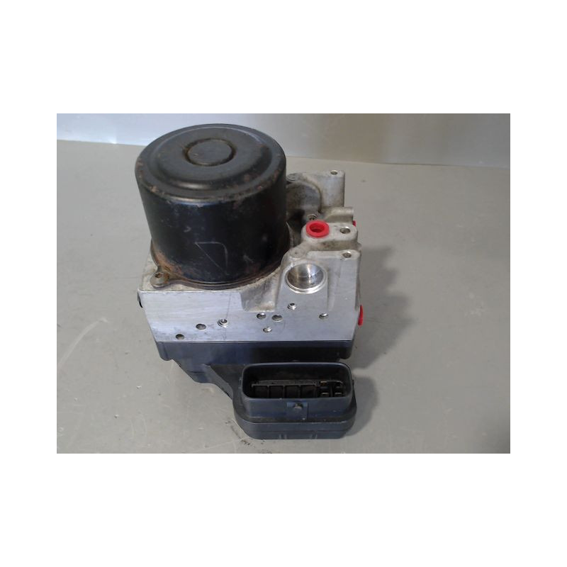 UNITE HYDRAULIQUE ABS MITSUBISHI L200