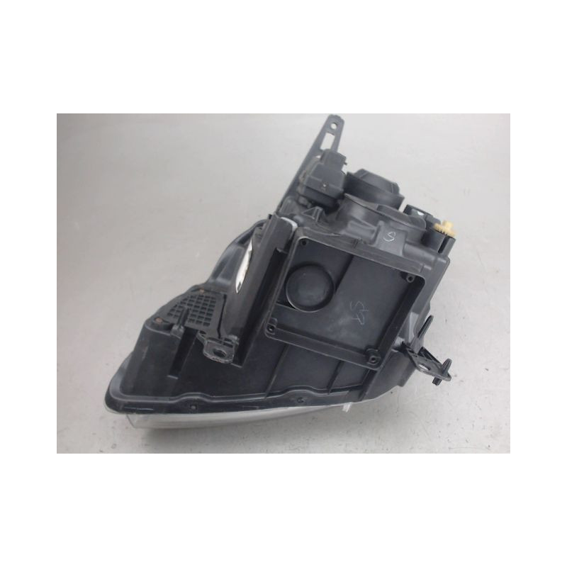 PHARE DROIT RENAULT MODUS