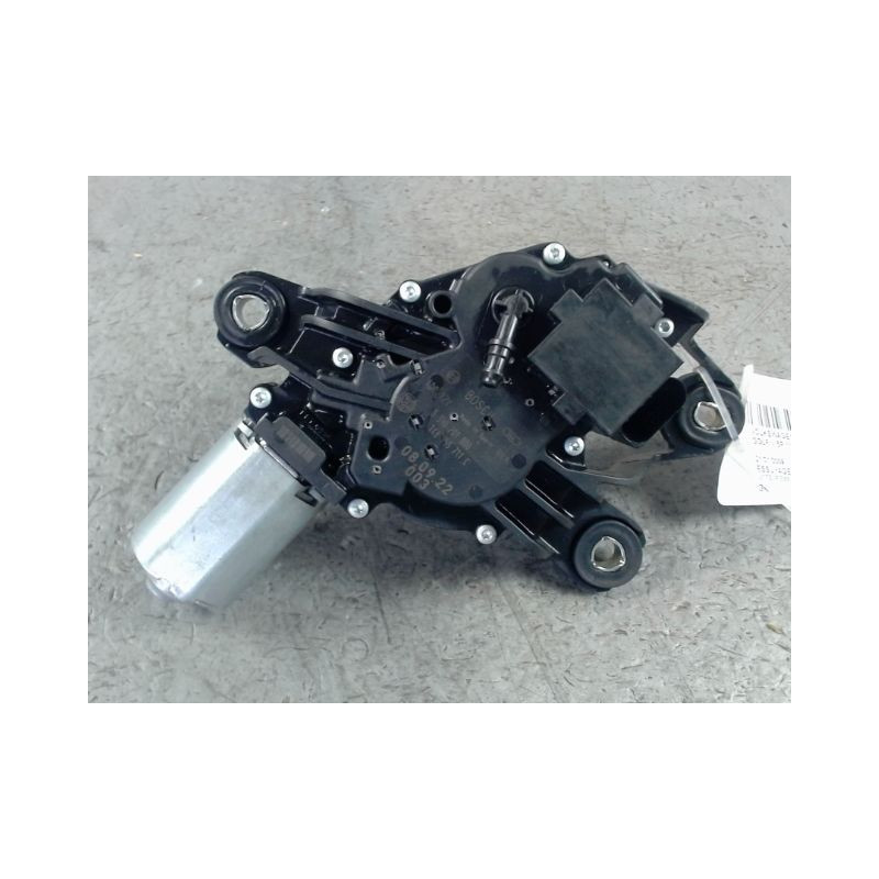 MOTEUR ESSUIE-GLACE ARRIERE VOLKSWAGEN GOLF V 2003-2009