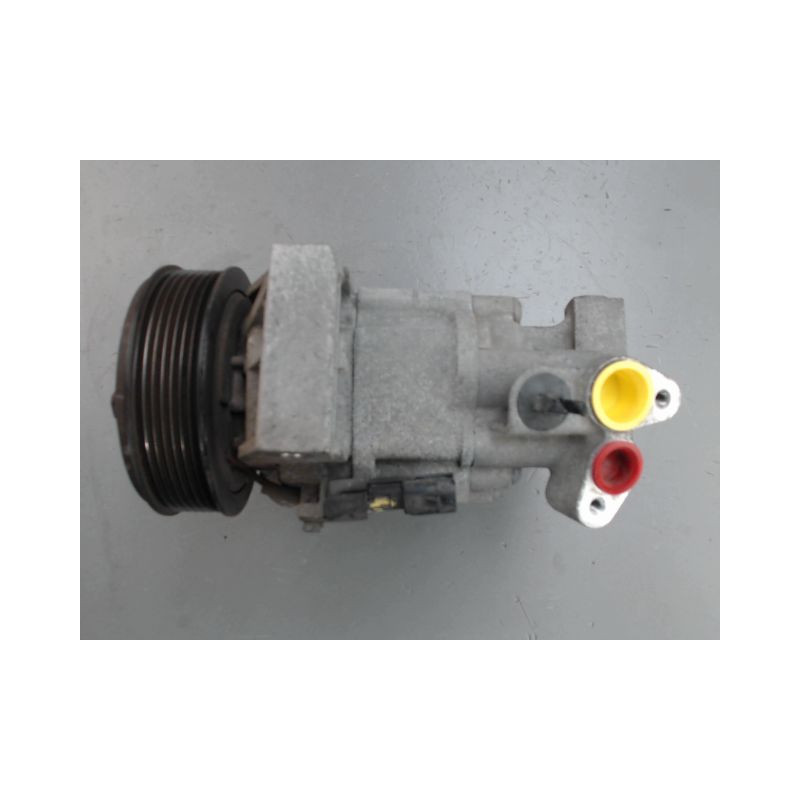 COMPRESSEUR AIR CONDITIONNE DACIA SANDERO