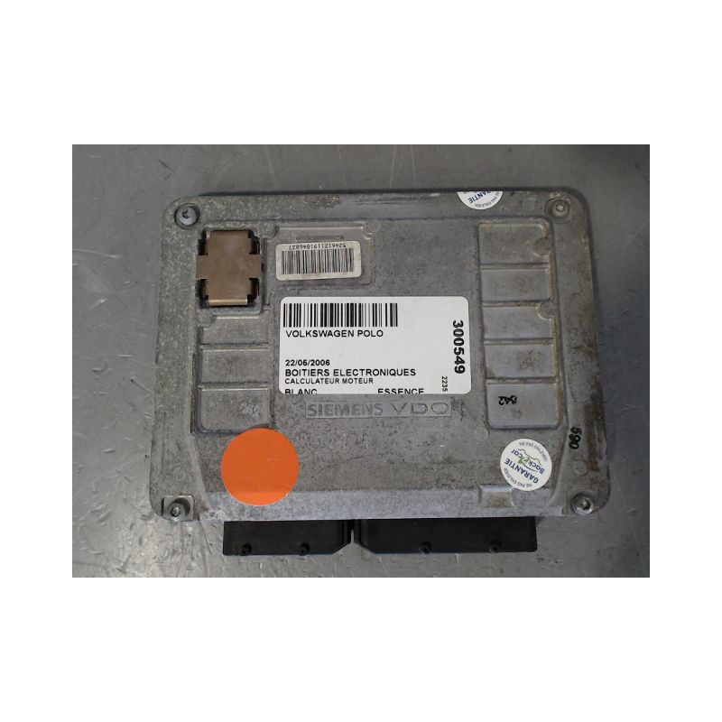 CALCULATEUR MOTEUR VOLKSWAGEN POLO