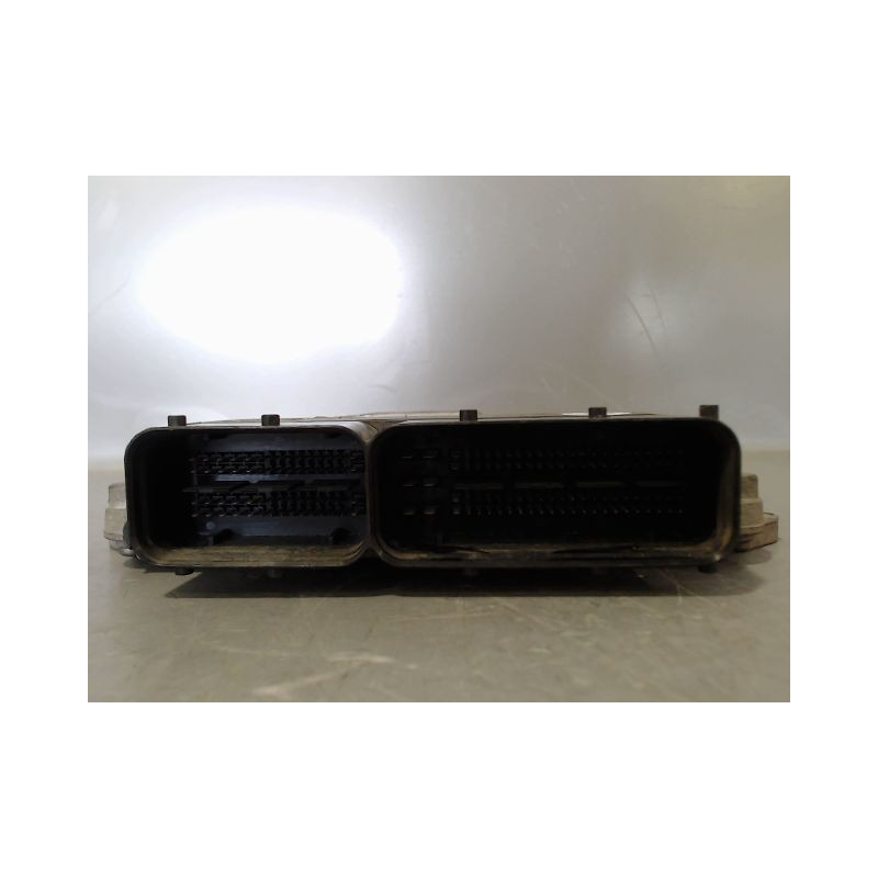 CALCULATEUR MOTEUR FIAT FIORINO