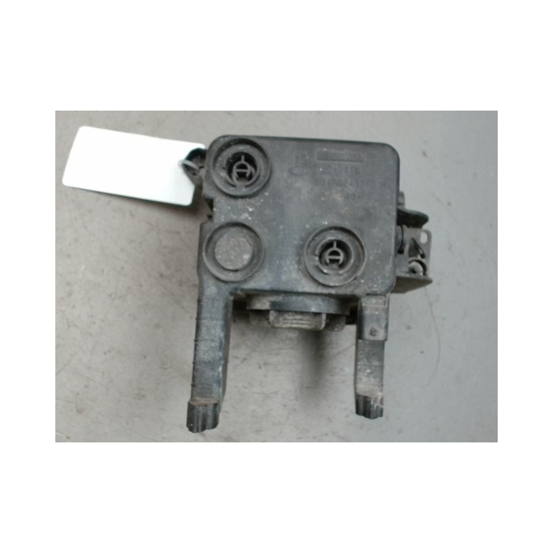 PHARE ANTIBROUILLARD AVANT GAUCHE OPEL MERIVA 2006-