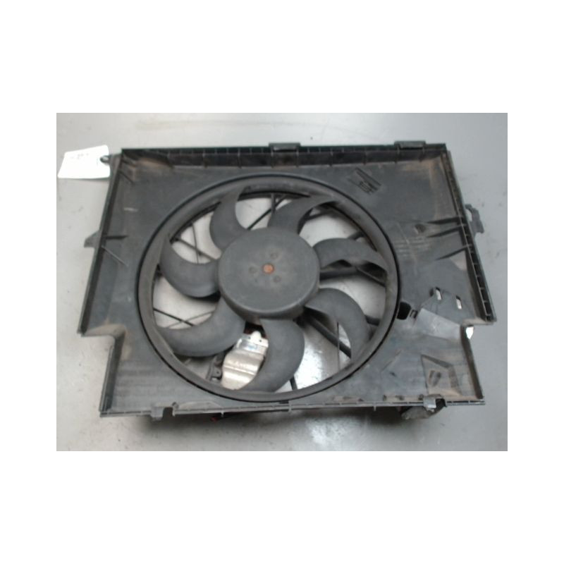 MOTEUR VENTILATEUR RADIATEUR B.M.W. SERIE 1