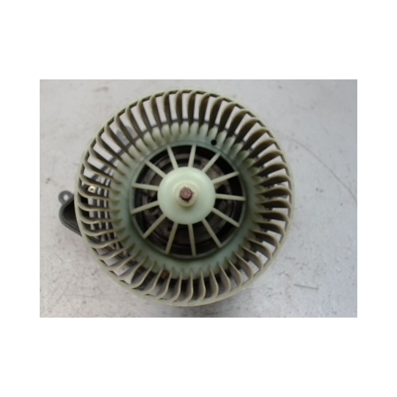 MOTEUR VENTILATEUR CHAUFFAGE PEUGEOT 306 97-2001
