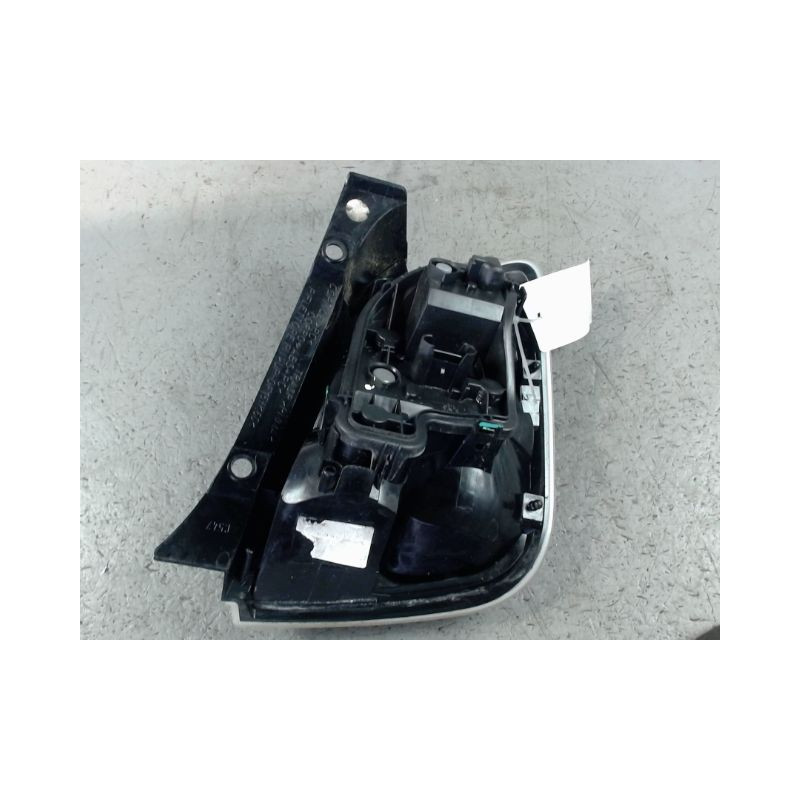 FEU ARRIERE GAUCHE  FIAT 500 2007-