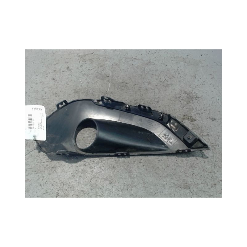 OBTURATEUR PHARE ADDITIONNEL PARE-CHOC AVG PEUGEOT 208
