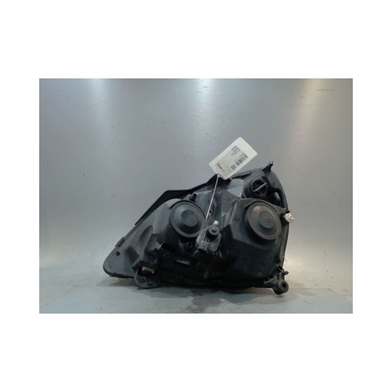 PHARE DROIT RENAULT CLIO
