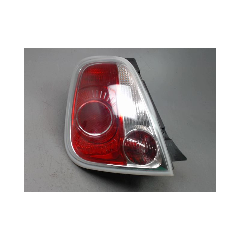 FEU ARRIERE GAUCHE  FIAT 500 II Phase 1 2007-...