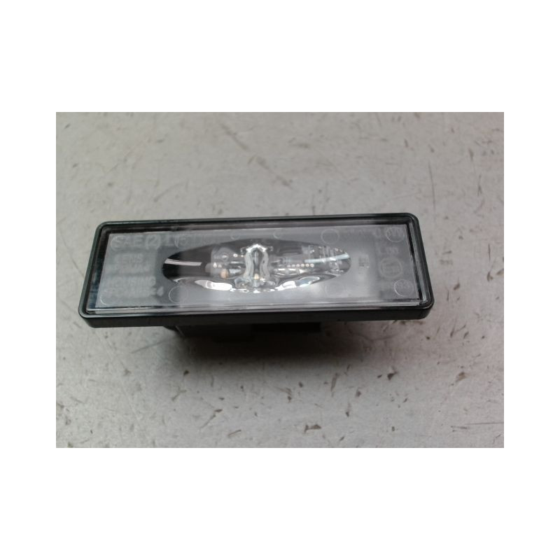ECLAIREUR PLAQUE DE POLICE GAUCHE RENAULT CAPTUR Phase 1 2013-...