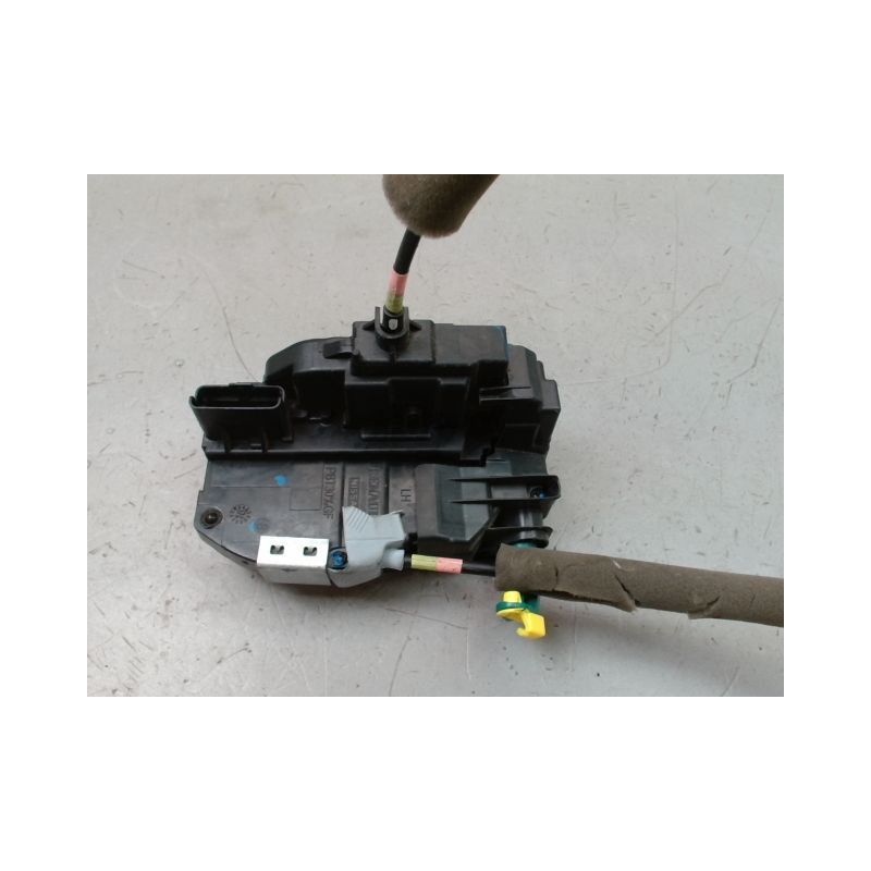 SYSTEME CONDAMNATION AVANT GAUCHE NISSAN NOTE