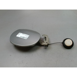 VOLET DE TRAPPE CARBURANT