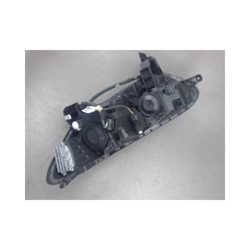 PHARE DROIT RENAULT KADJAR