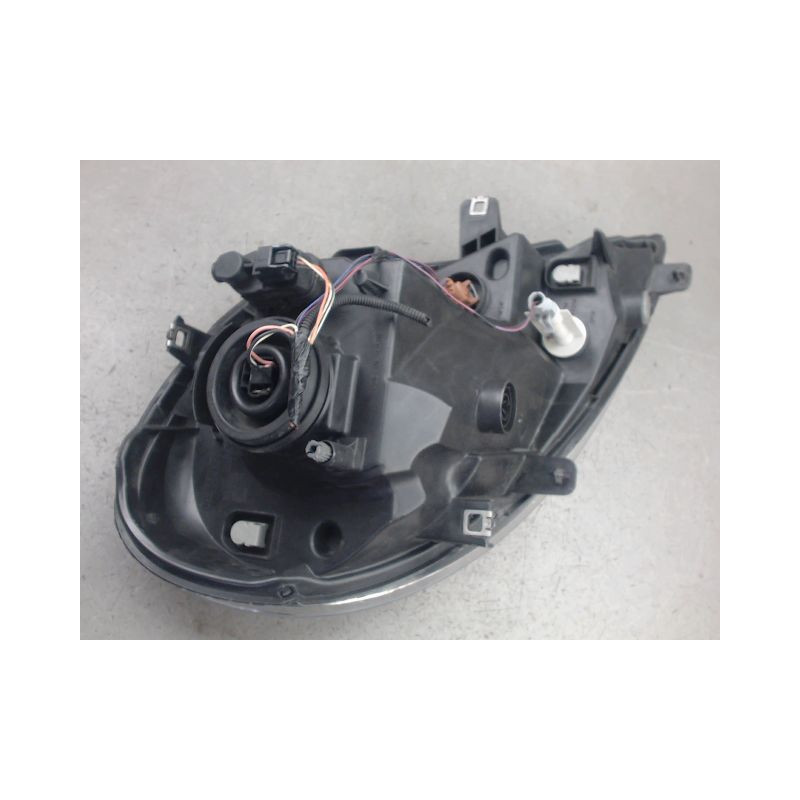 PHARE GAUCHE RENAULT TRAFIC
