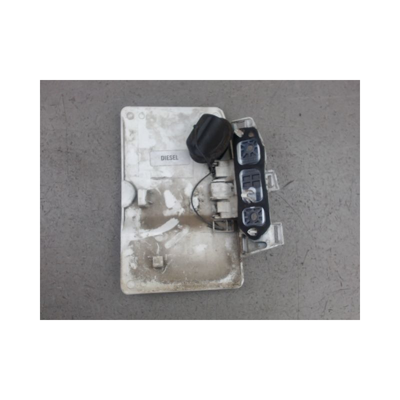 VOLET DE TRAPPE CARBURANT RENAULT TRAFIC