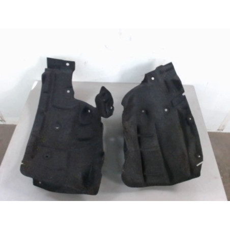 PARE-BOUE AVANT DROIT RENAULT MEGANE