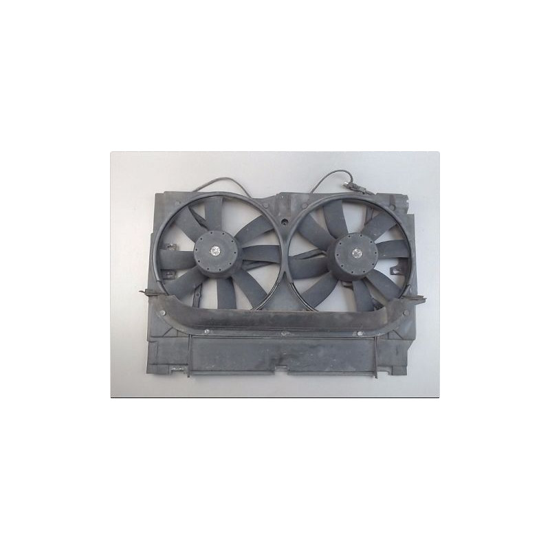 MOTEUR VENTILATEUR RADIATEUR MERCEDES CLASSE C 93-97