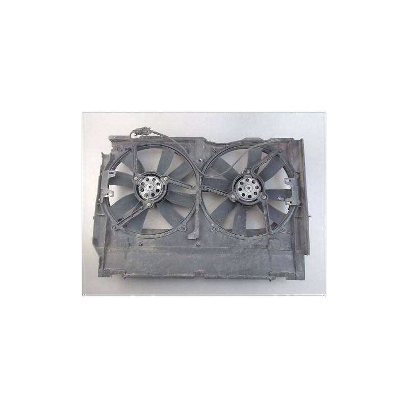 MOTEUR VENTILATEUR RADIATEUR MERCEDES CLASSE C 93-97