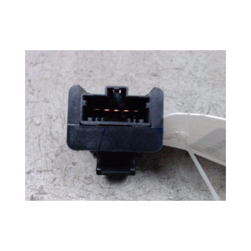 COMMANDE LEVE-GLACE PORTE ARD HONDA JAZZ
