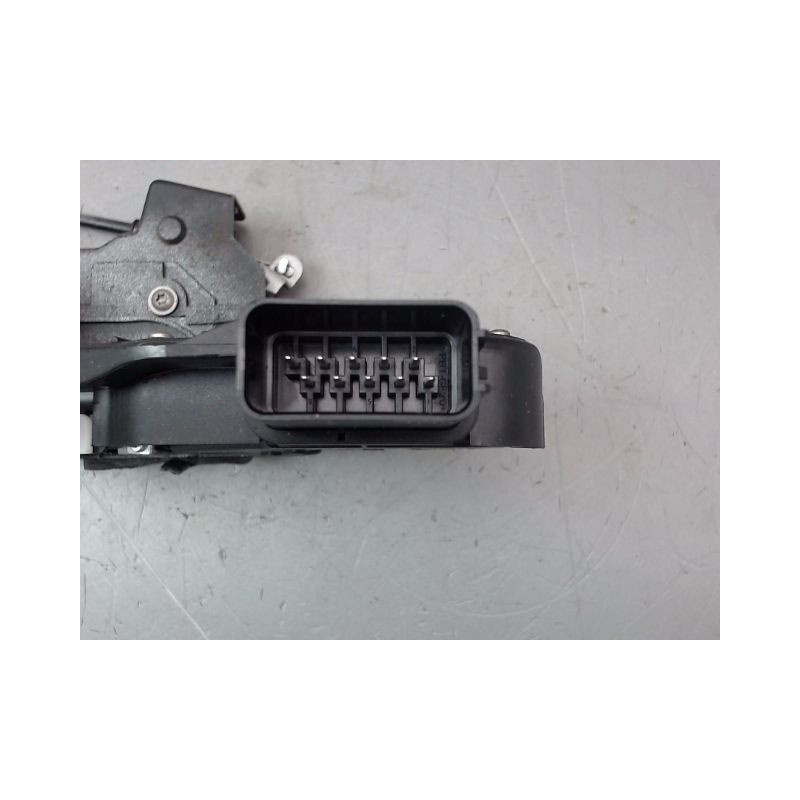 SYSTEME CONDAMNATION ARRIERE GAUCHE LAND ROVER DISCOVERY 2004-