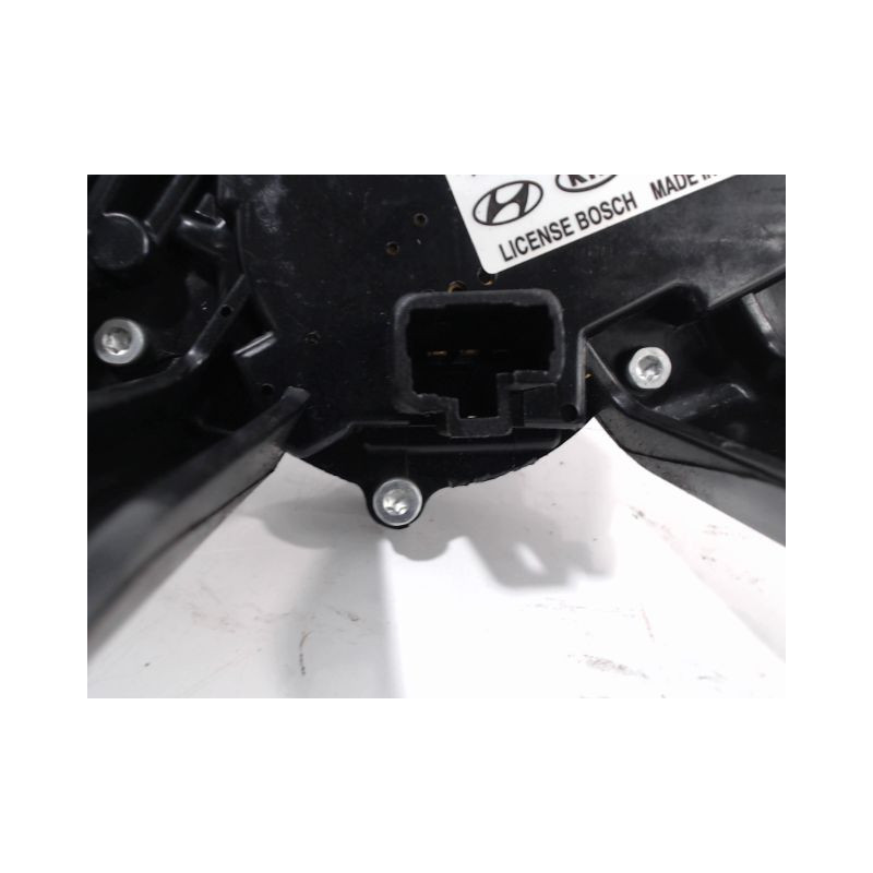 MOTEUR ESSUIE-GLACE ARRIERE KIA CARNIVAL