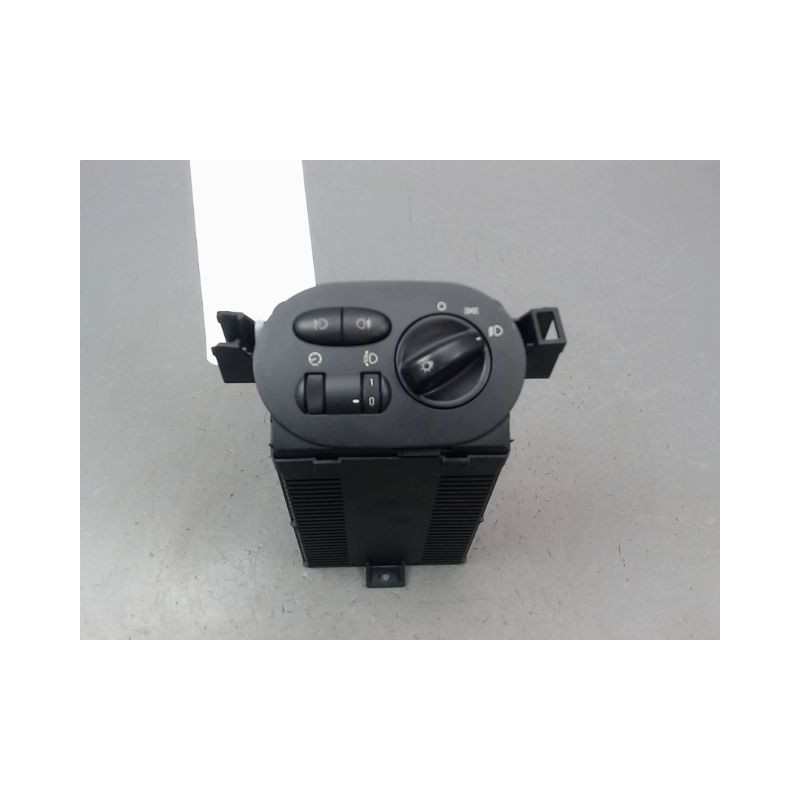 INTERIEUR COMMANDE PHARES M.G. ZT BERL. Phase 1 1999-2004